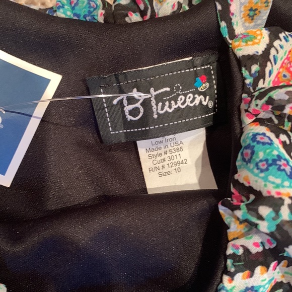 NWT Girl’s long dress - Picture 3 of 3